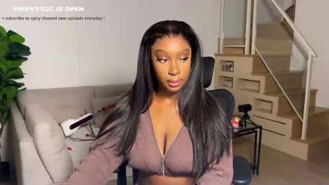Snapshot of violet6xft chatting on 01/07/26, 05:54 Fantasy Black Girl online show from 01/07/26, 05:54