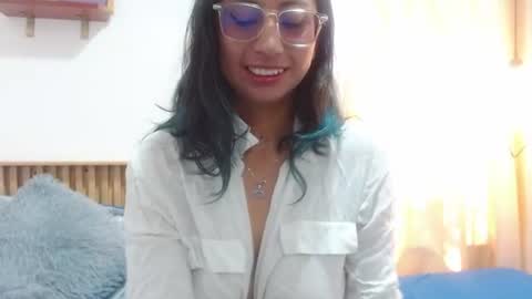 V I O L E T  online show from 07/28/26, 02:24