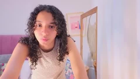 violet__15 online show from 02/23/26, 12:02