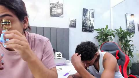 Violet and Myers online show from 09/26/25, 11:14