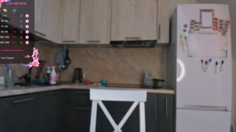 Snapshot of violet_blue_eyes chatting on 02/16/25, 01:16 Violet online show from 02/16/25, 01:16