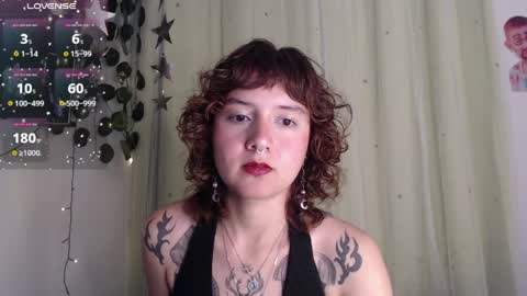 Snapshot of violet_bluee chatting on 05/16/26, 07:27 Violet online show from 05/16/26, 07:27