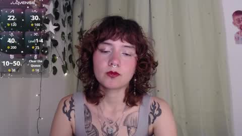 Snapshot of violet_bluee chatting on 05/31/26, 07:26 Violet online show from 05/31/26, 07:26