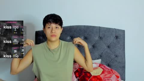 Violet and Casper online show from 01/27/25, 09:55
