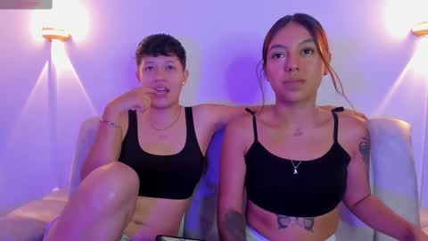 Violet and Casper online show from 09/20/25, 04:35