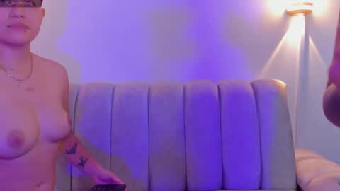 Violet and Casper online show from 09/25/25, 05:00