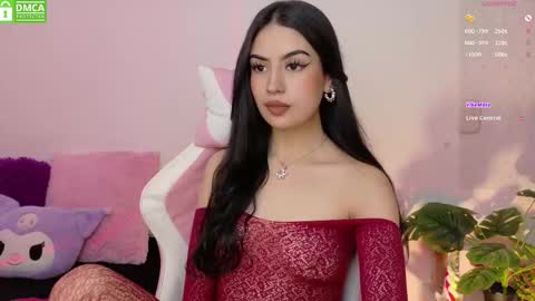 Snapshot of violet_catt chatting on 10/10/25, 06:29 Violeta online show from 10/10/25, 06:29