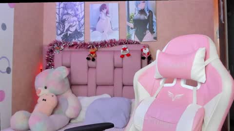 violet_evergarden1 online show from 12/22/24, 11:41