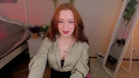 VIOLET online show from 03/28/26, 03:44