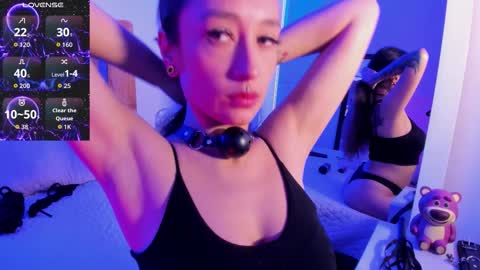 Snapshot of violet_jonesss chatting on 03/28/26, 05:01 Violet Jones online show from 03/28/26, 05:01