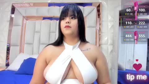 violet_milleer online show from 01/12/26, 07:19