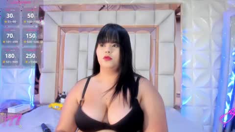 violet_milleer online show from 04/07/26, 07:03