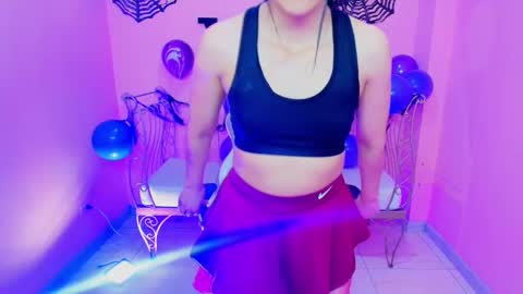 Snapshot of violet_raine_ chatting on 10/22/25, 12:38 Violet  online show from 10/22/25, 12:38