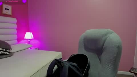 violet_sinclair online show from 07/09/26, 11:14