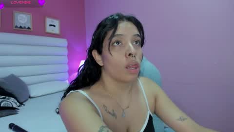 violet_sinclair online show from 07/18/26, 12:09