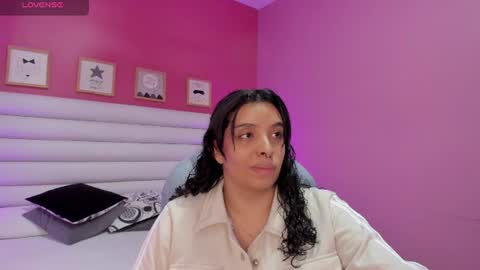 violet_sinclair online show from 08/01/26, 11:42