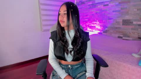 Violeta online show from 12/05/24, 02:44