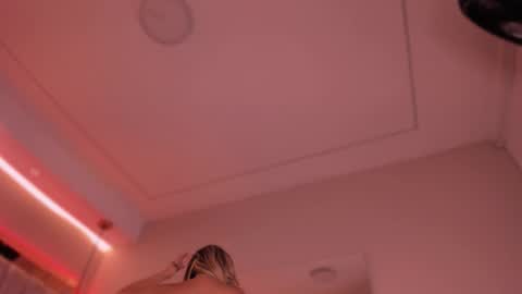 Violeta  online show from 09/13/25, 10:26