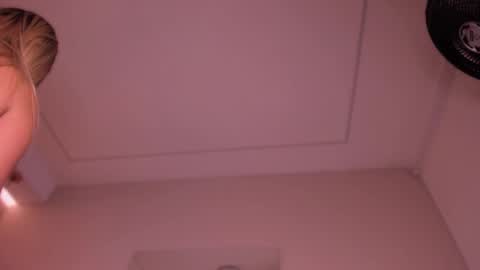 Violeta  online show from 09/20/25, 10:16