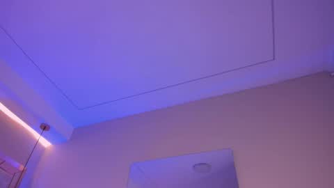 Violeta  online show from 10/14/25, 10:16