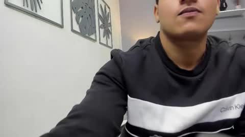 VIOLETA AND MAXX online show from 10/28/25, 02:37