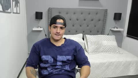 VIOLETA AND MAXX online show from 12/16/25, 12:37