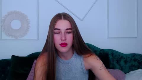 Violetta online show from 09/10/25, 05:40