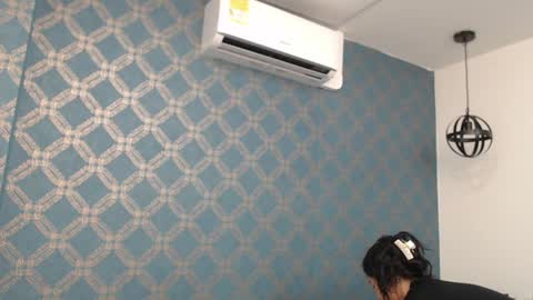 Violeta  online show from 12/16/24, 01:21