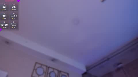 Violeta  online show from 05/11/26, 04:04