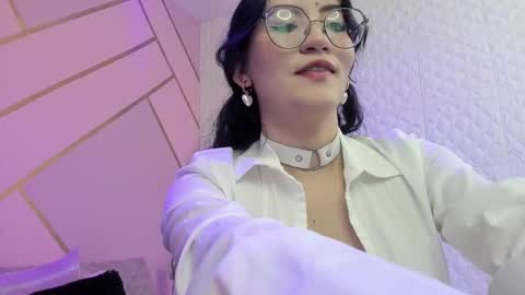     online show from 11/10/25, 09:47