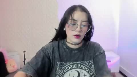     online show from 06/11/26, 09:24