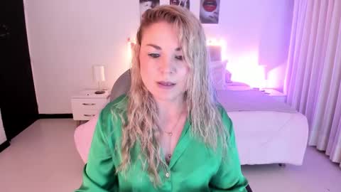 violeta_hotter_ online show from 11/06/25, 11:11