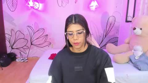 Violeta online show from 10/18/25, 12:28