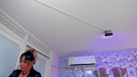 violeta_medina online show from 07/07/26, 07:23