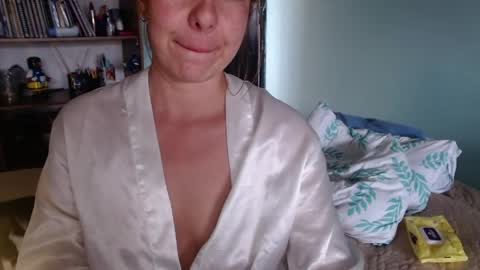 Violeta Peter online show from 05/12/26, 09:23