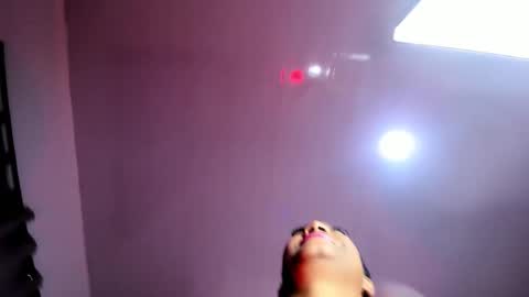 Snapshot of violeta_rosex chatting on 09/23/25, 10:35 violeta_rosex online show from 09/23/25, 10:35