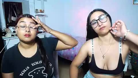 Snapshot of violeta_rouses chatting on 02/17/26, 03:29 violeta_rouses online show from 02/17/26, 03:29