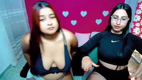 Snapshot of violeta_rouses chatting on 06/08/26, 03:23 violeta_rouses online show from 06/08/26, 03:23