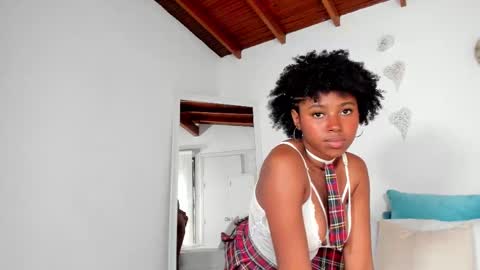 violeta_ruiz_ online show from 01/08/25, 09:55