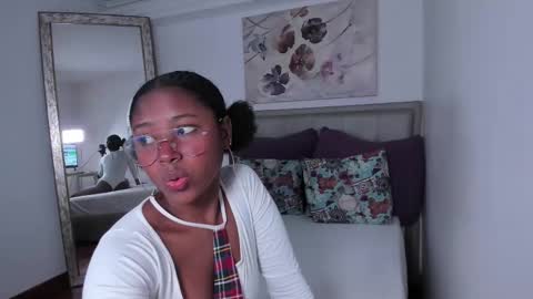 violeta_ruiz_ online show from 02/20/25, 04:57