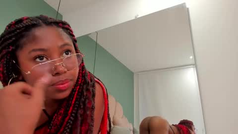 violeta_ruiz_ online show from 03/09/25, 05:44