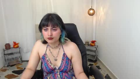 Violeta  online show from 10/23/25, 01:10