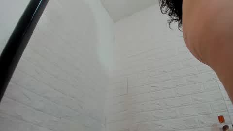 Viollet online show from 02/09/25, 07:52