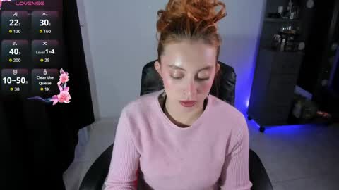 Violeta  Help me reach 150 thumbs up    online show from 05/11/26, 09:34