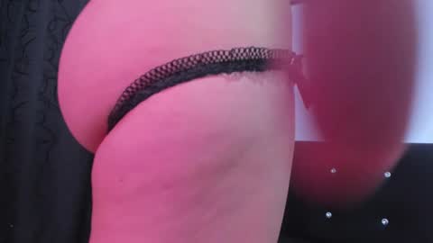 VioletaDums online show from 01/19/25, 05:58