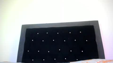 VioletaDums online show from 10/21/25, 12:22