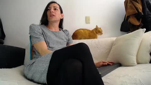 Violeta Gmez online show from 12/03/24, 03:11