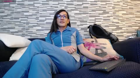 Snapshot of violetagomez_co chatting on 11/29/25, 01:30 Violeta Gmez online show from 11/29/25, 01:30