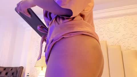 Violeta online show from 07/17/26, 03:39