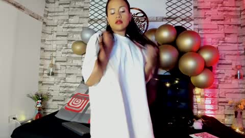 Violeta online show from 12/14/24, 01:05
